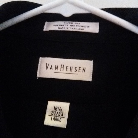 Black Van Heusen Button-Down Dress Shirt - Picture 3 of 5